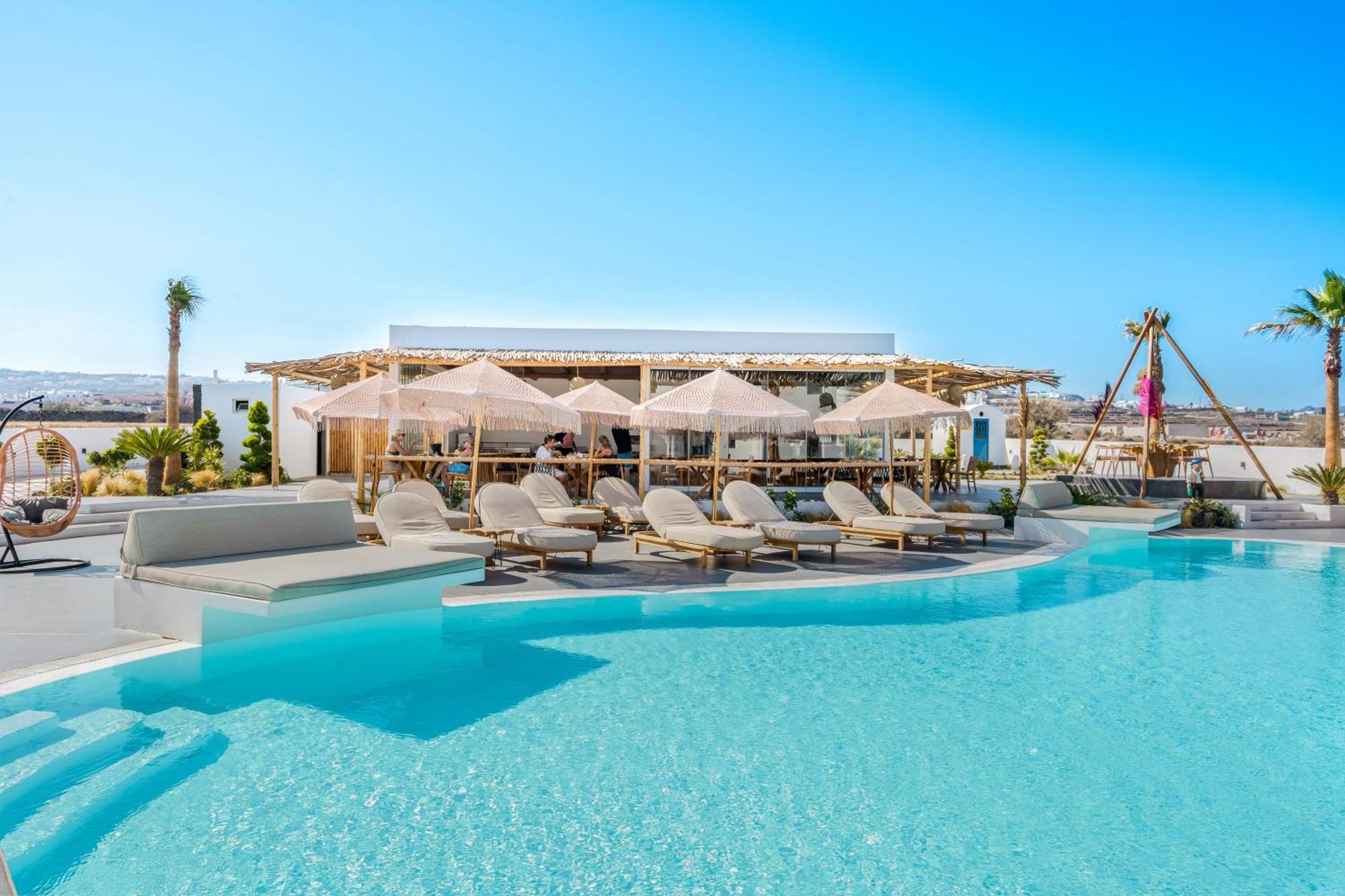 Amethyst Luxury Suites Oia Exterior photo